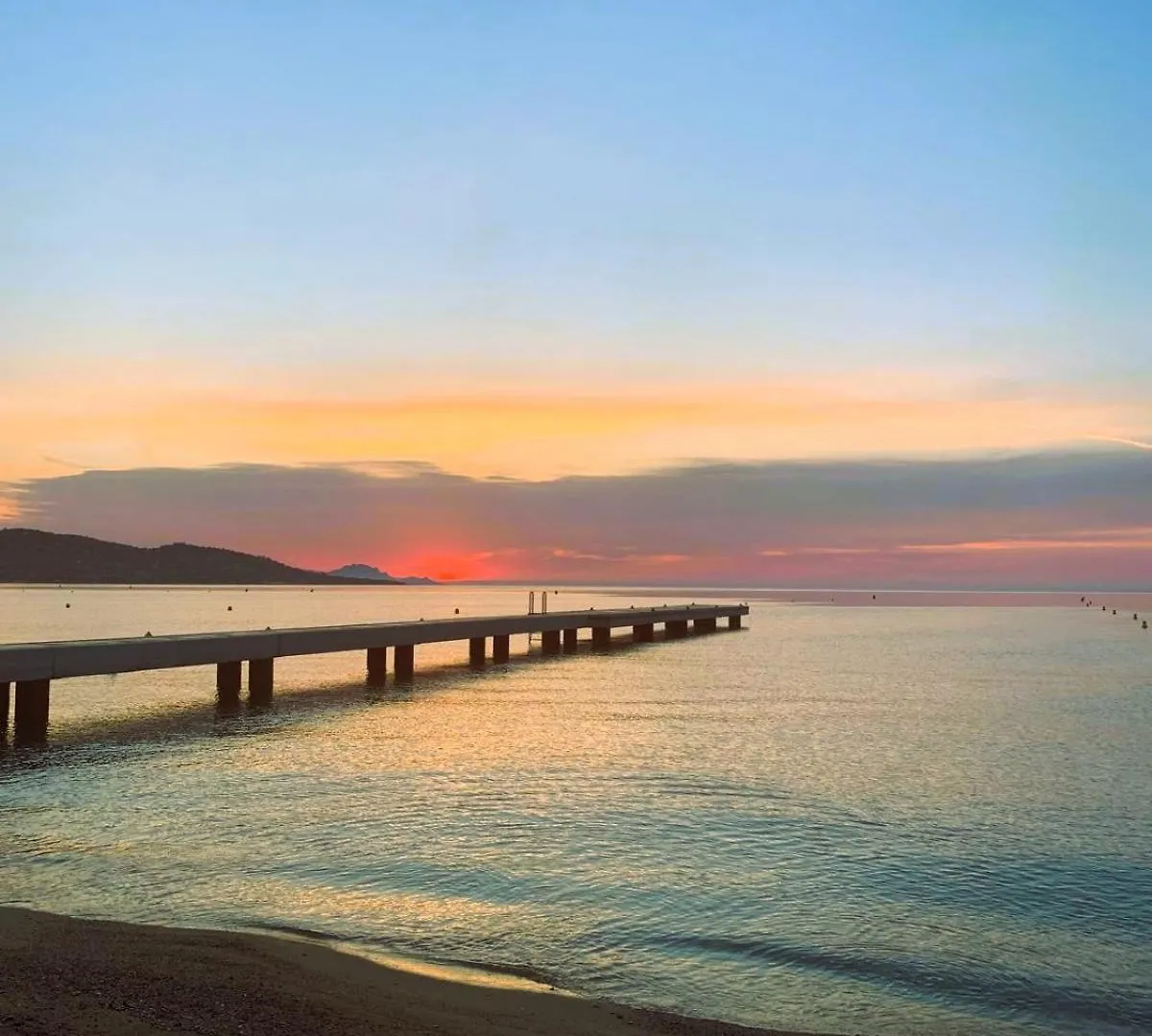 Holiday home Reve D'Azur, Mazet En Bord De Mer, Parking, Piscine Partagee, Terrasse Bbq & Draps Inclus La Nartelle, 1 Salon, 1 Chambre, 1 Cuisine , 1 Sdb Sainte-Maxime
